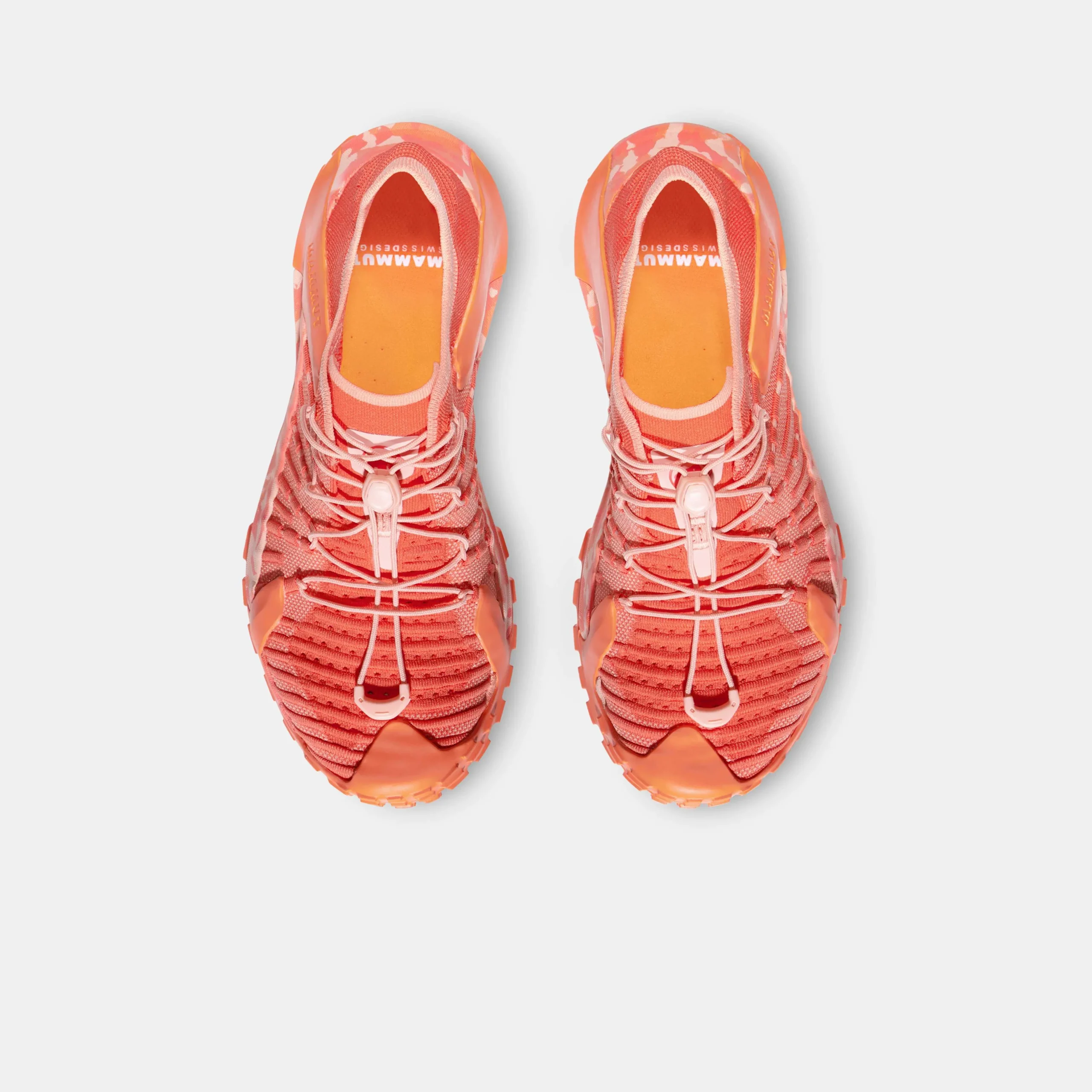 Hueco Knit II Low Women