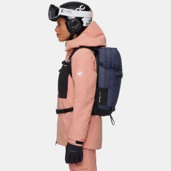 Nirvana 18 Women